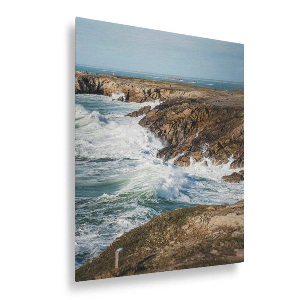 Crashing Waves Vertical