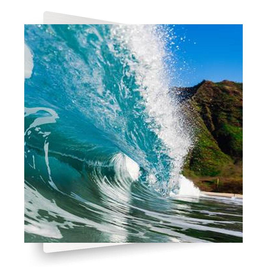 Wave Crashing Horizontal